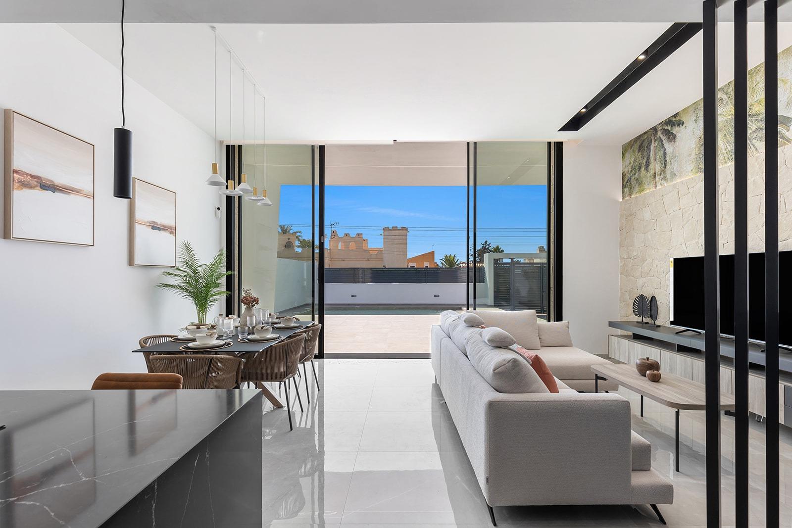 New-build one-story villas with private pool in torrevieja