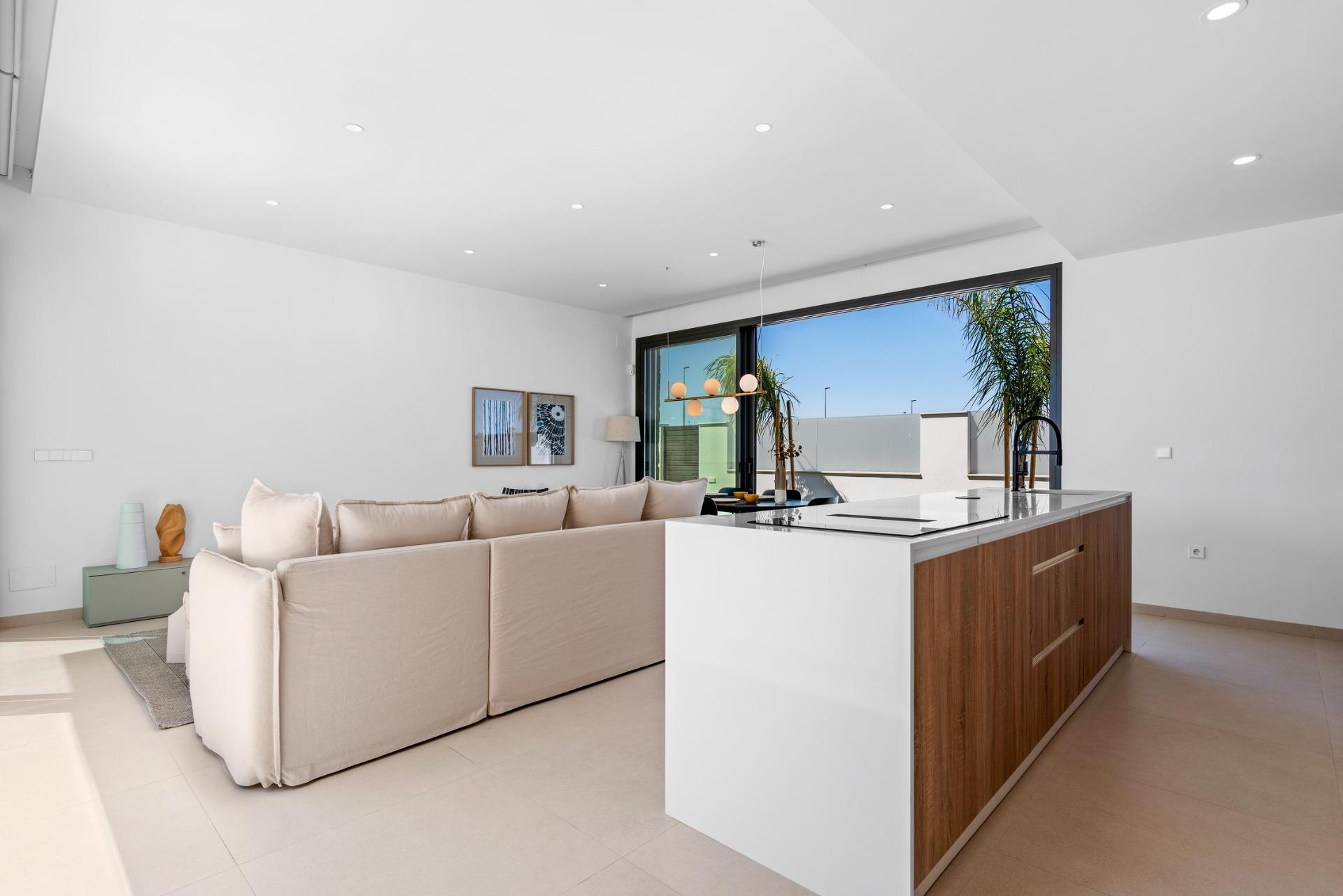 New build villas near serena golf in los alcazares