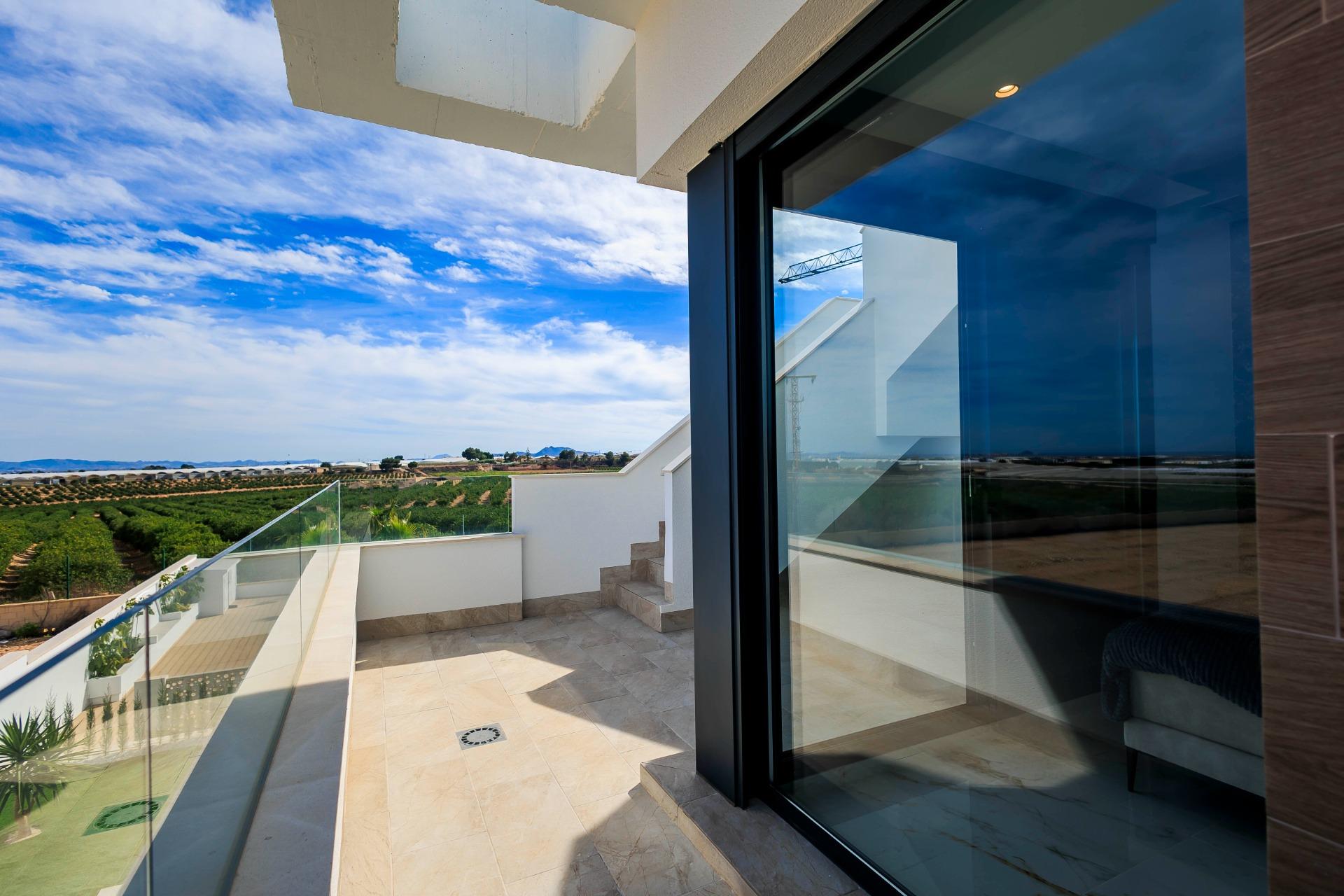 New build villas in pilar de la horadada on the golf course