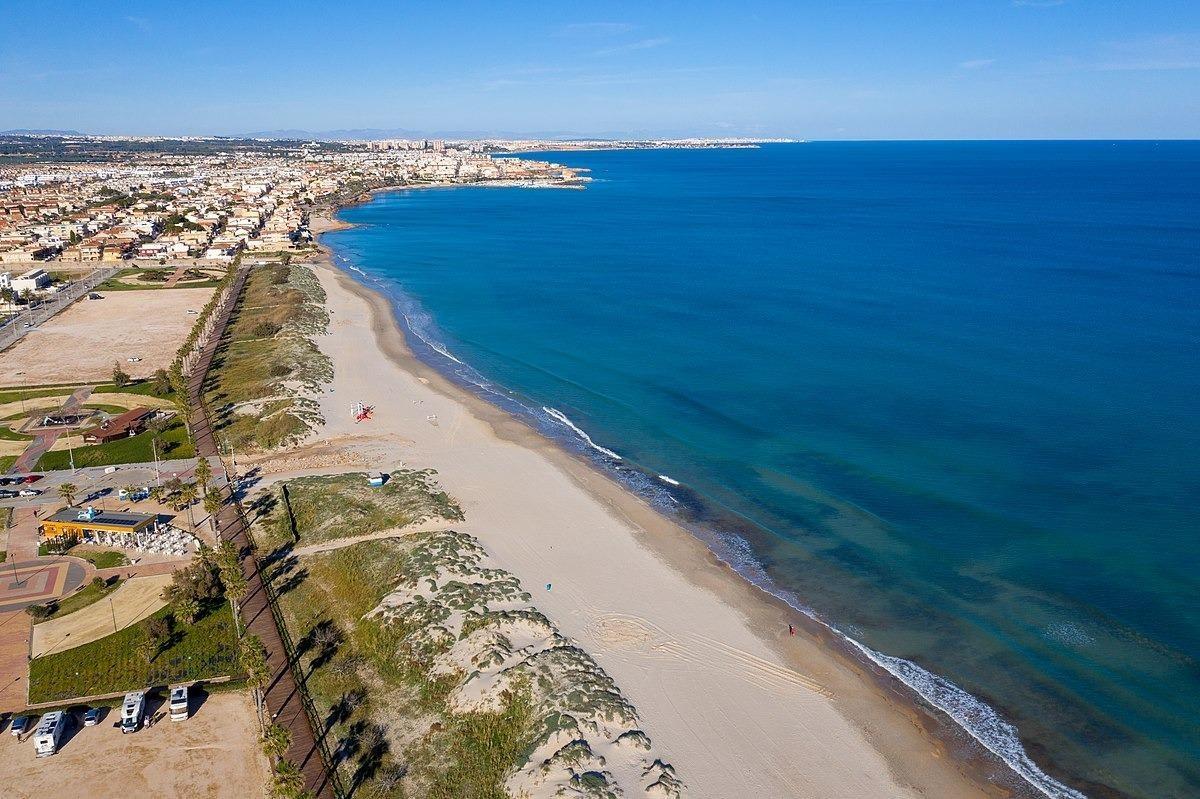 New build semi-detached villas in pilar de la horadada