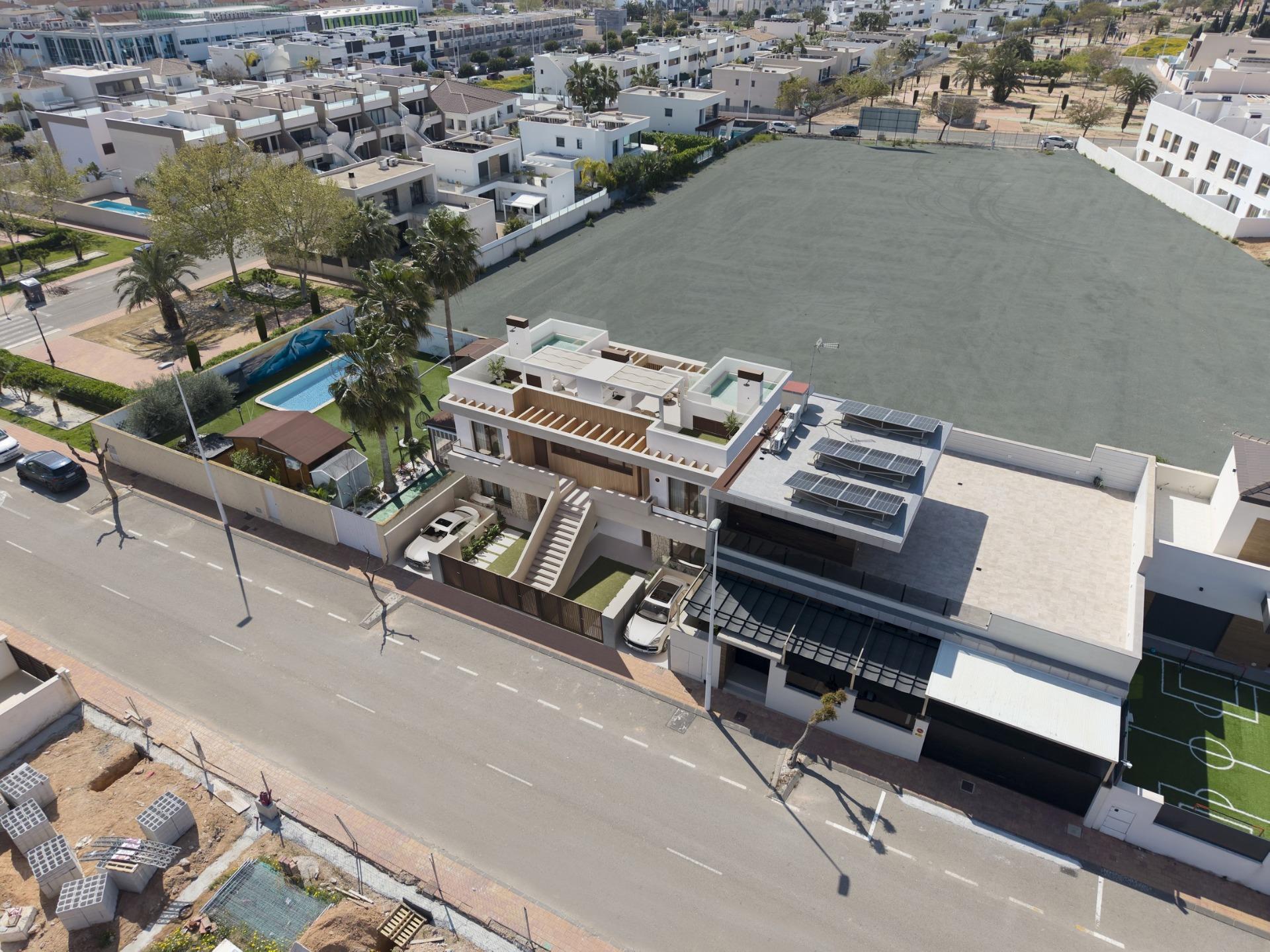 Exclusive new build bungalows with private pool in san pedro del pinatar