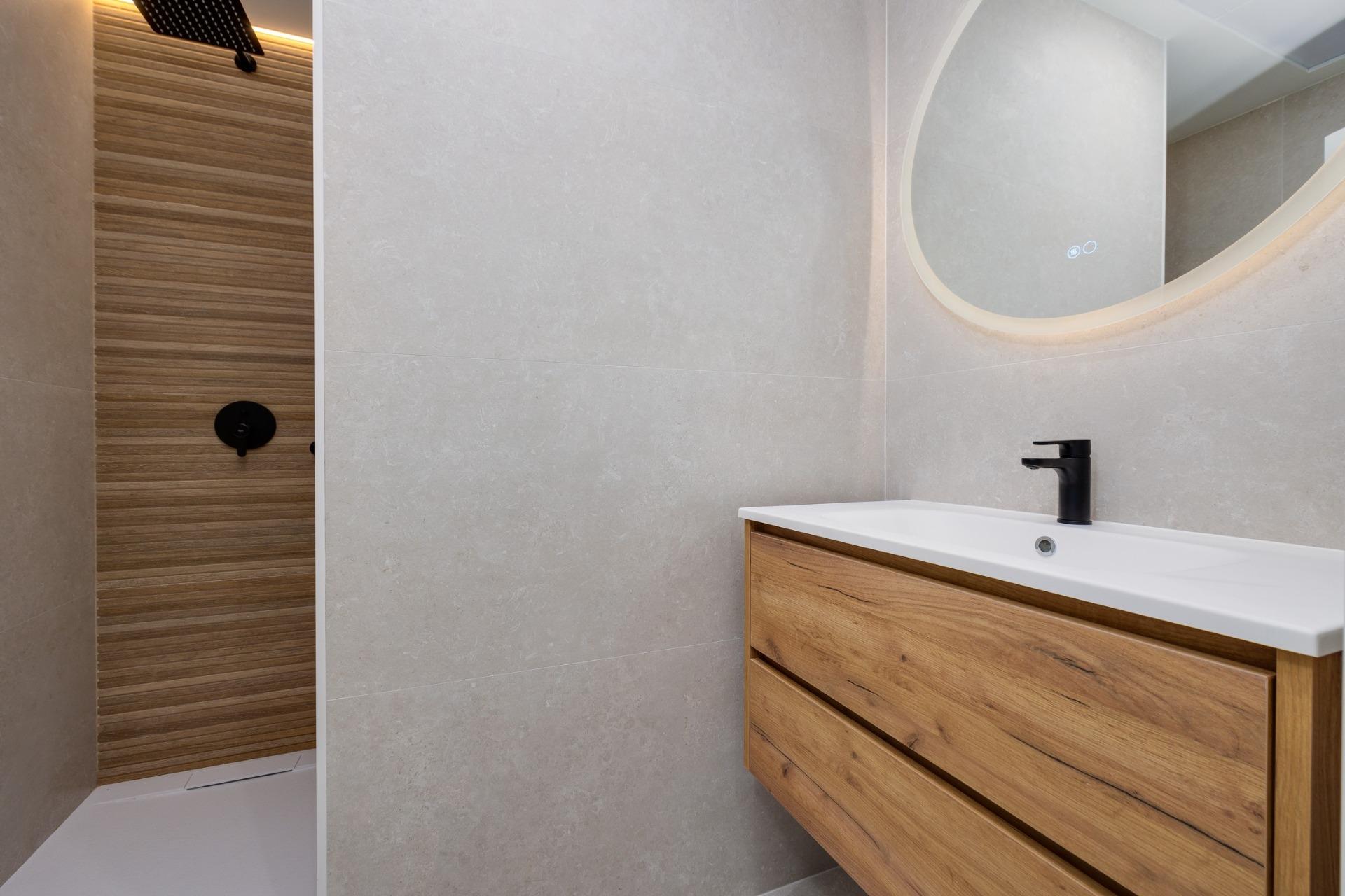 Modern new build apartments near the beach and marina in guardamar del segura