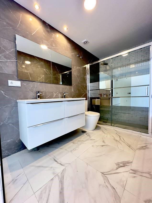 Luxury villa on the first line of the golf course