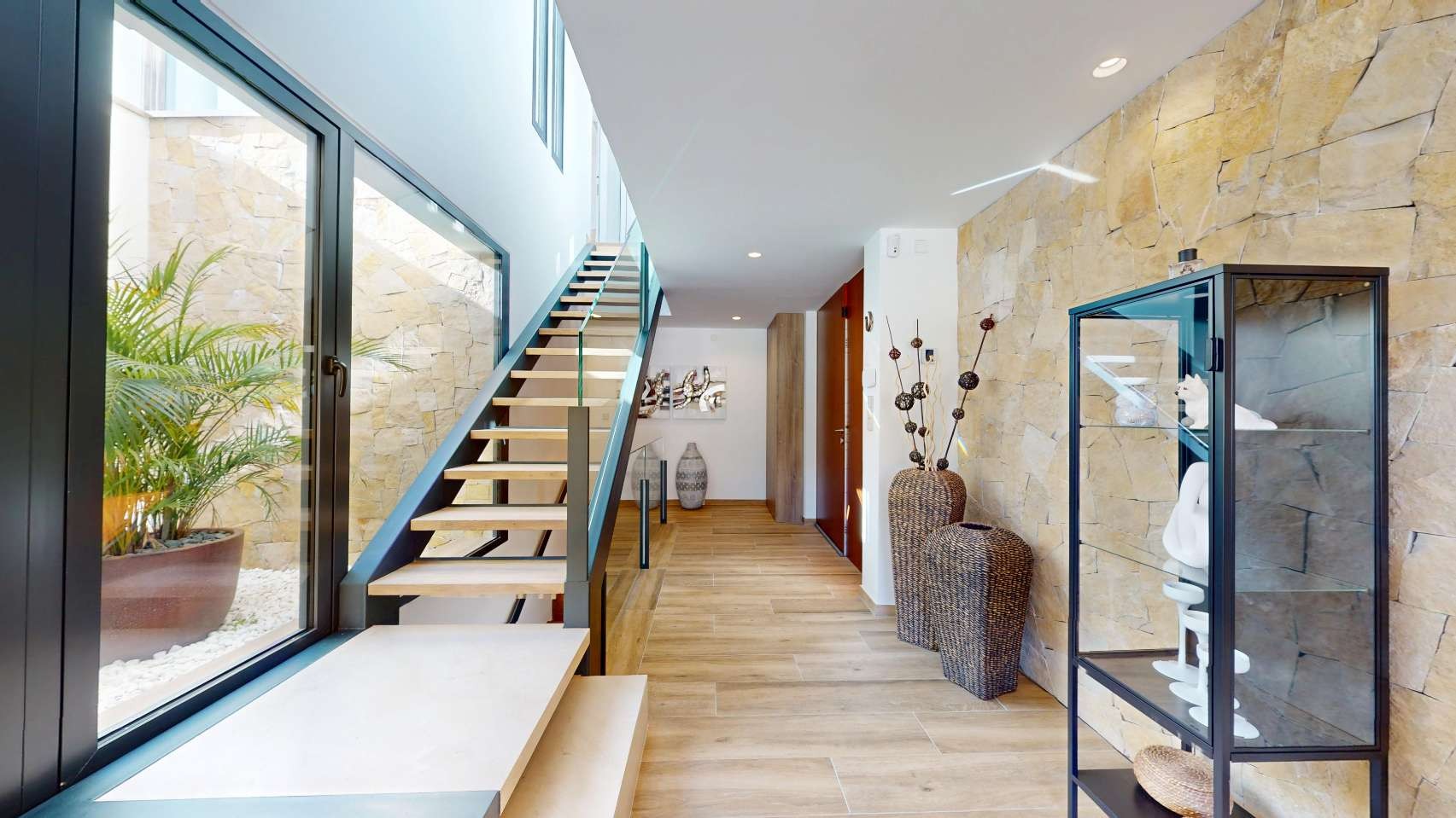 Villa in Font Del Llop Golf Resort