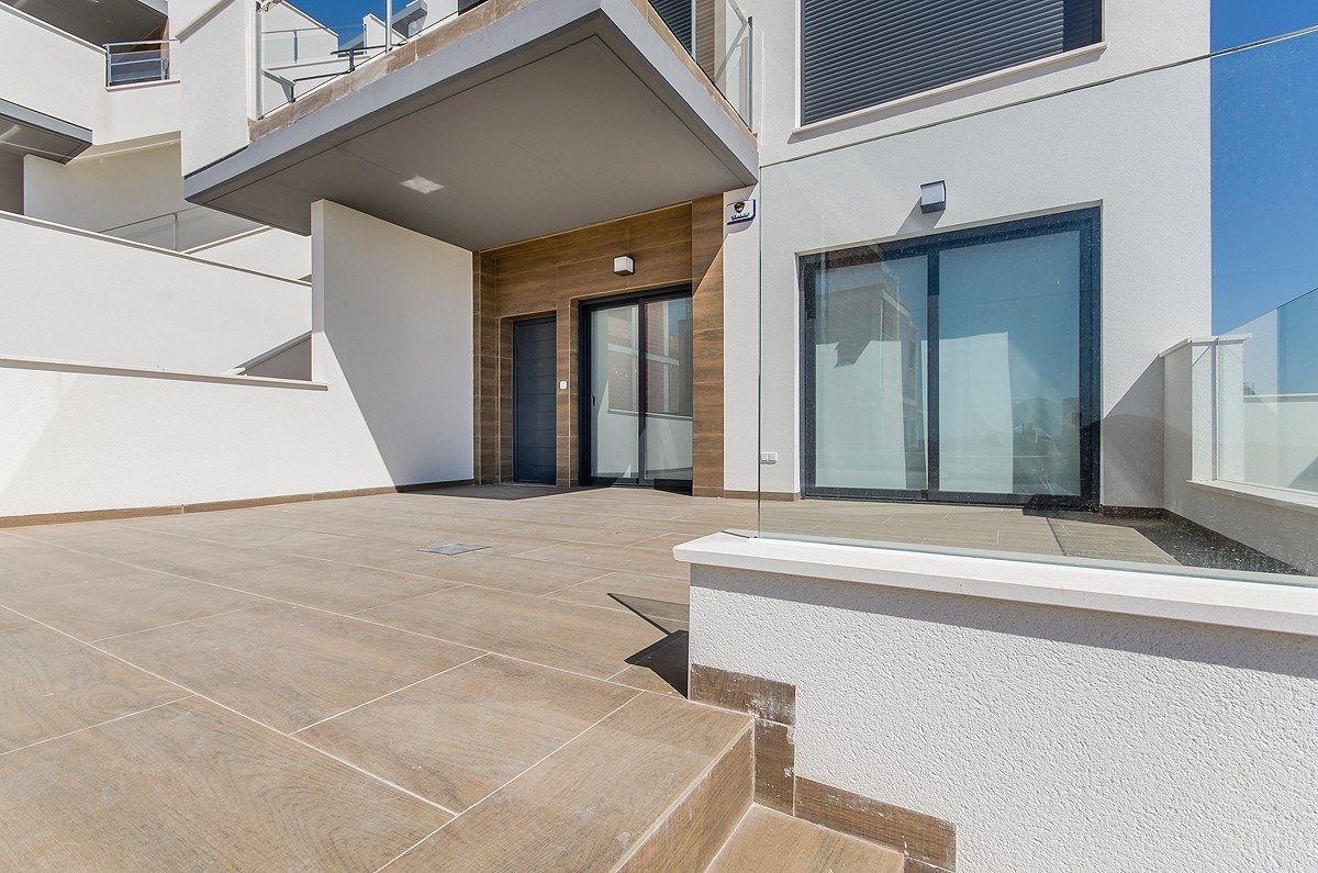 New build bungalows in san miguel de salinas