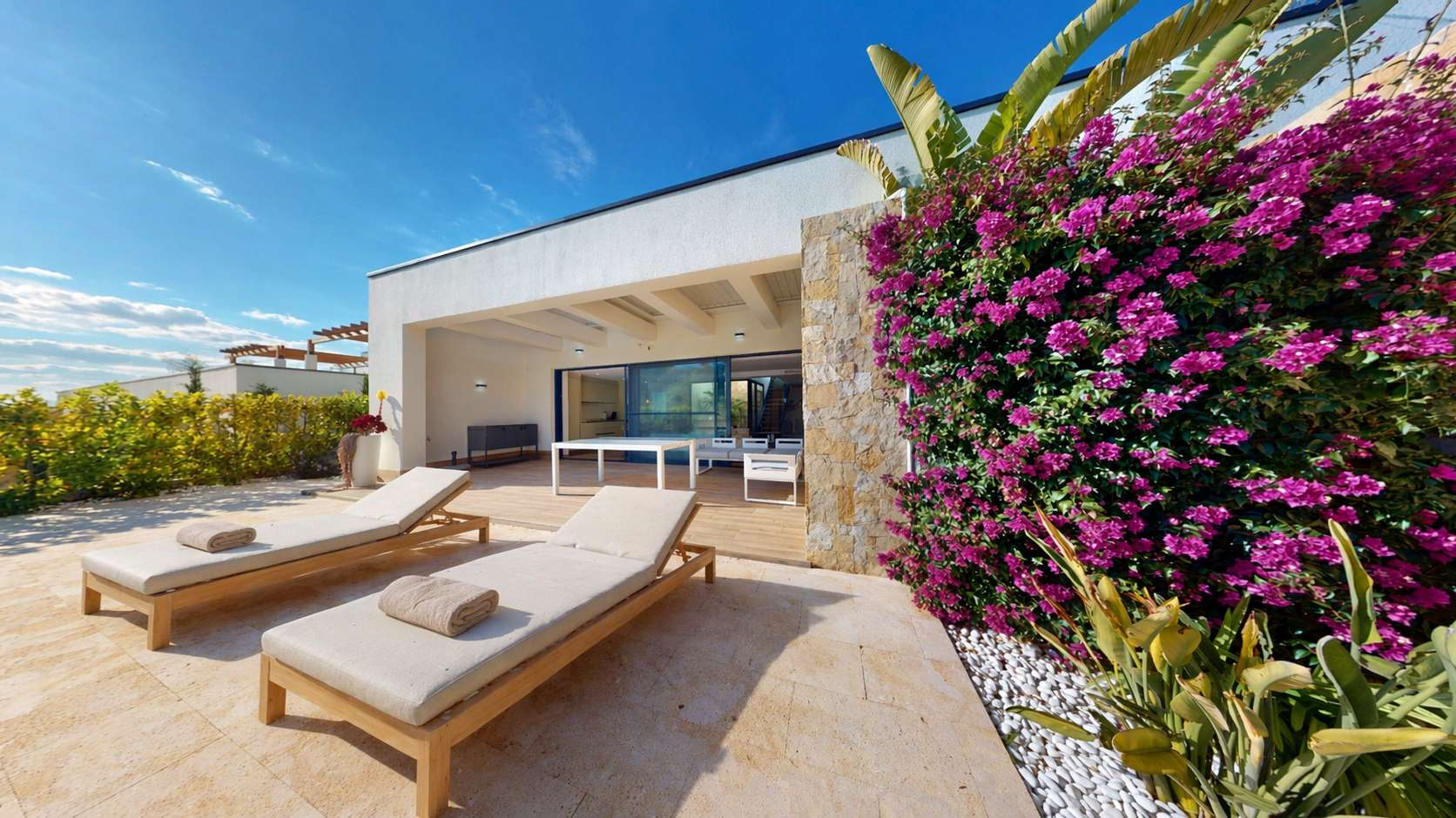 Villa in Font Del Llop Golf Resort