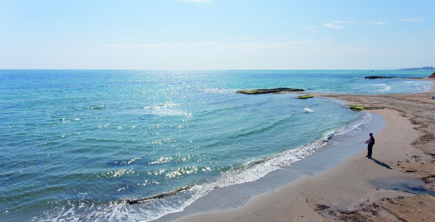 GROUND FLOOR FLAT IN LUXURY RESIDENTIAL COMPLEX NEXT TO THE SEA
