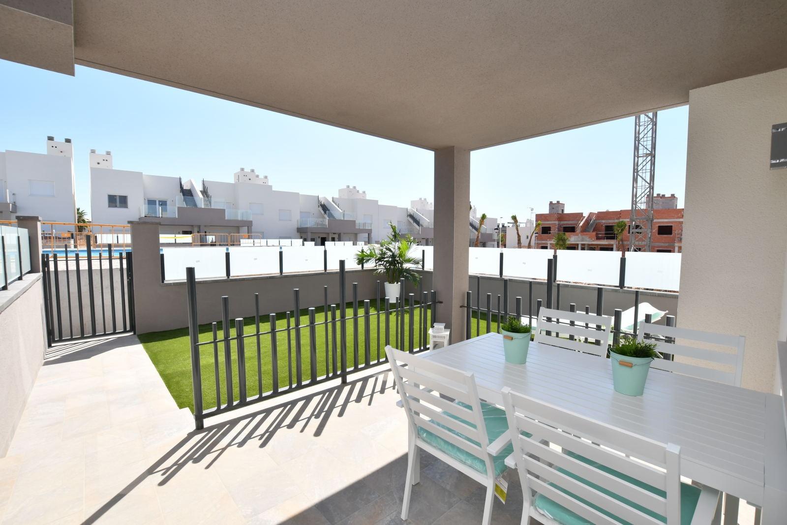 New build bungalows in san miguel de salinas – nature, golf and comfort