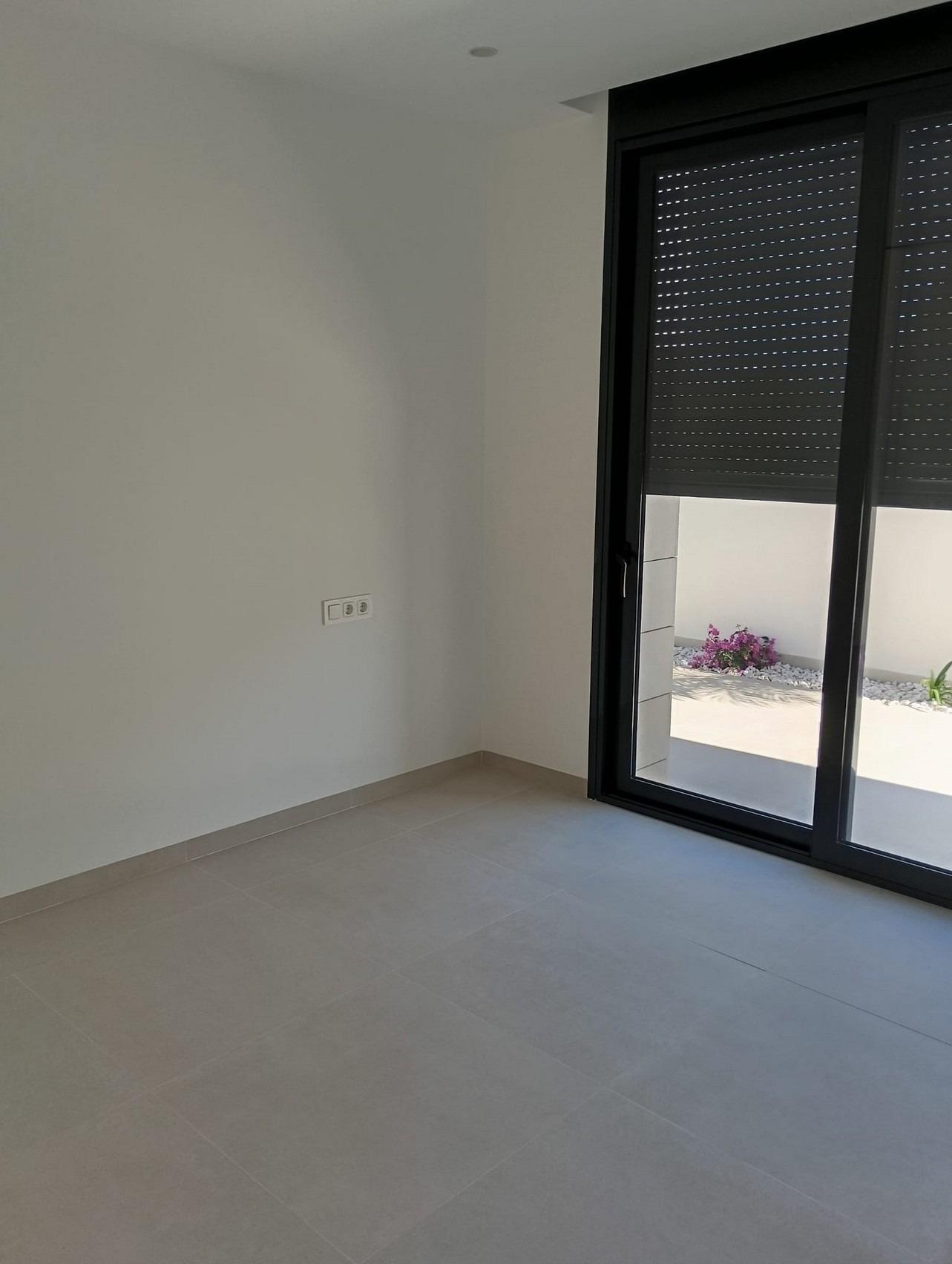 New build villas in pilar de la horadada on the golf course