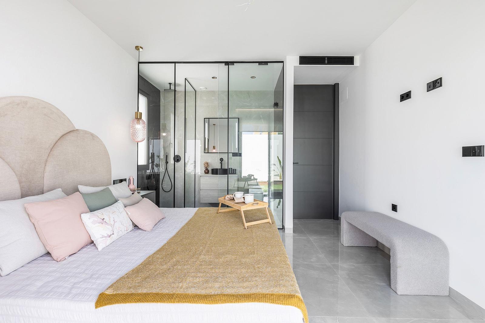 New-build one-story villas with private pool in torrevieja
