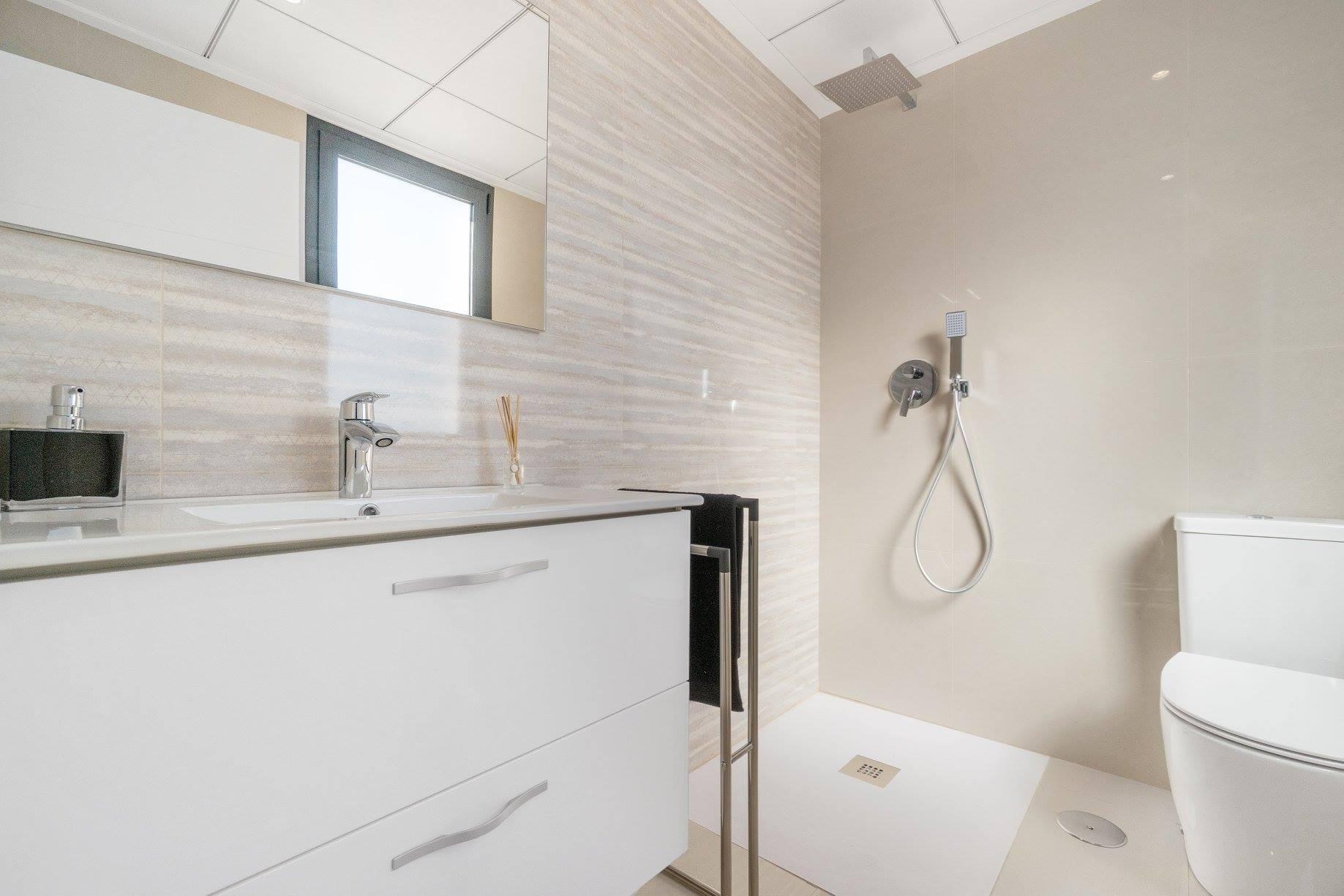 New build villas in los montesinos