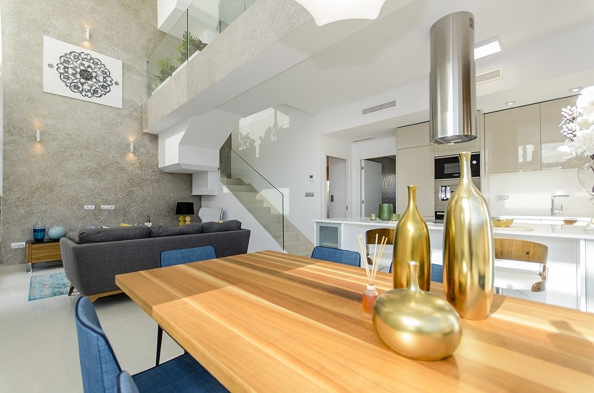 New built villa in playa honda