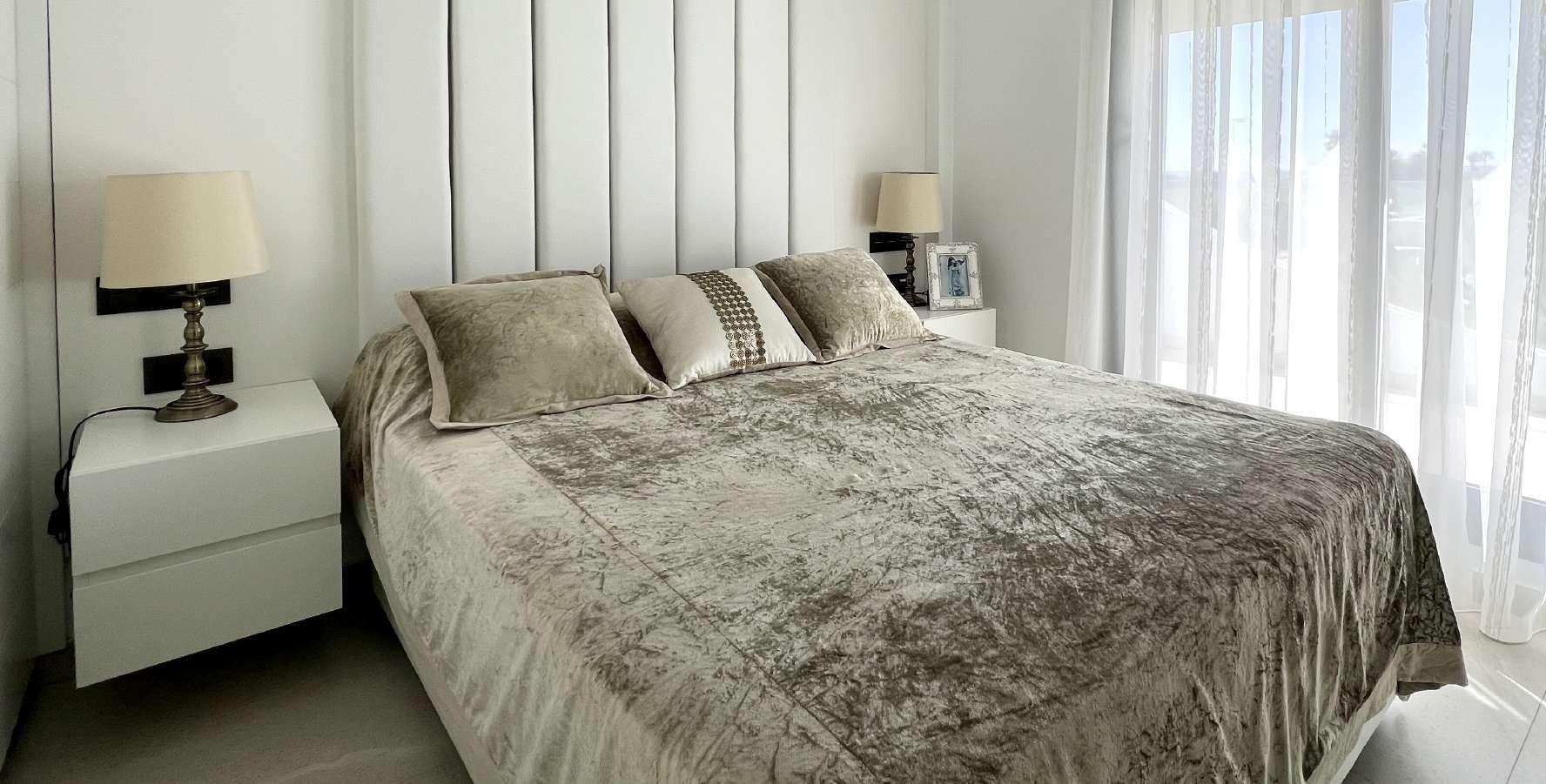 Exclusive new build villas in ciudad quesada - design, comfort and privileged location