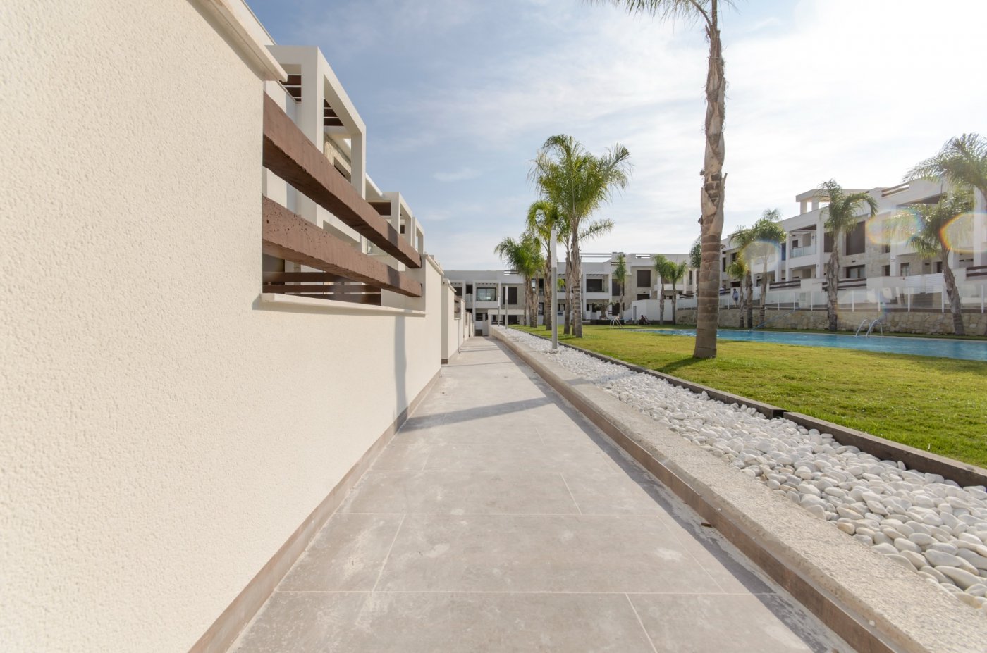 New build residential of bungalow apartments in los balcones, torrevieja