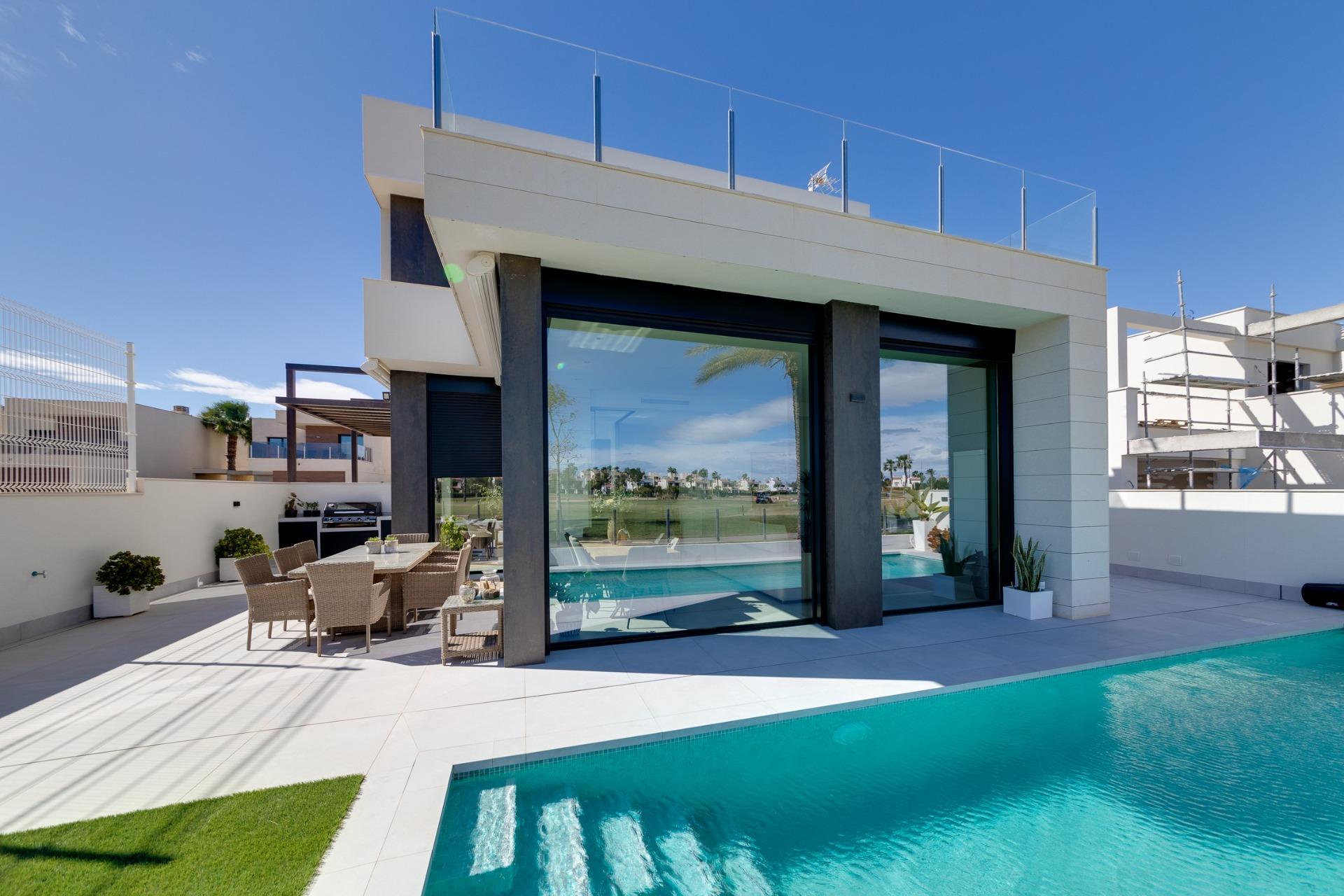 New build villas in pilar de la horadada on the golf course