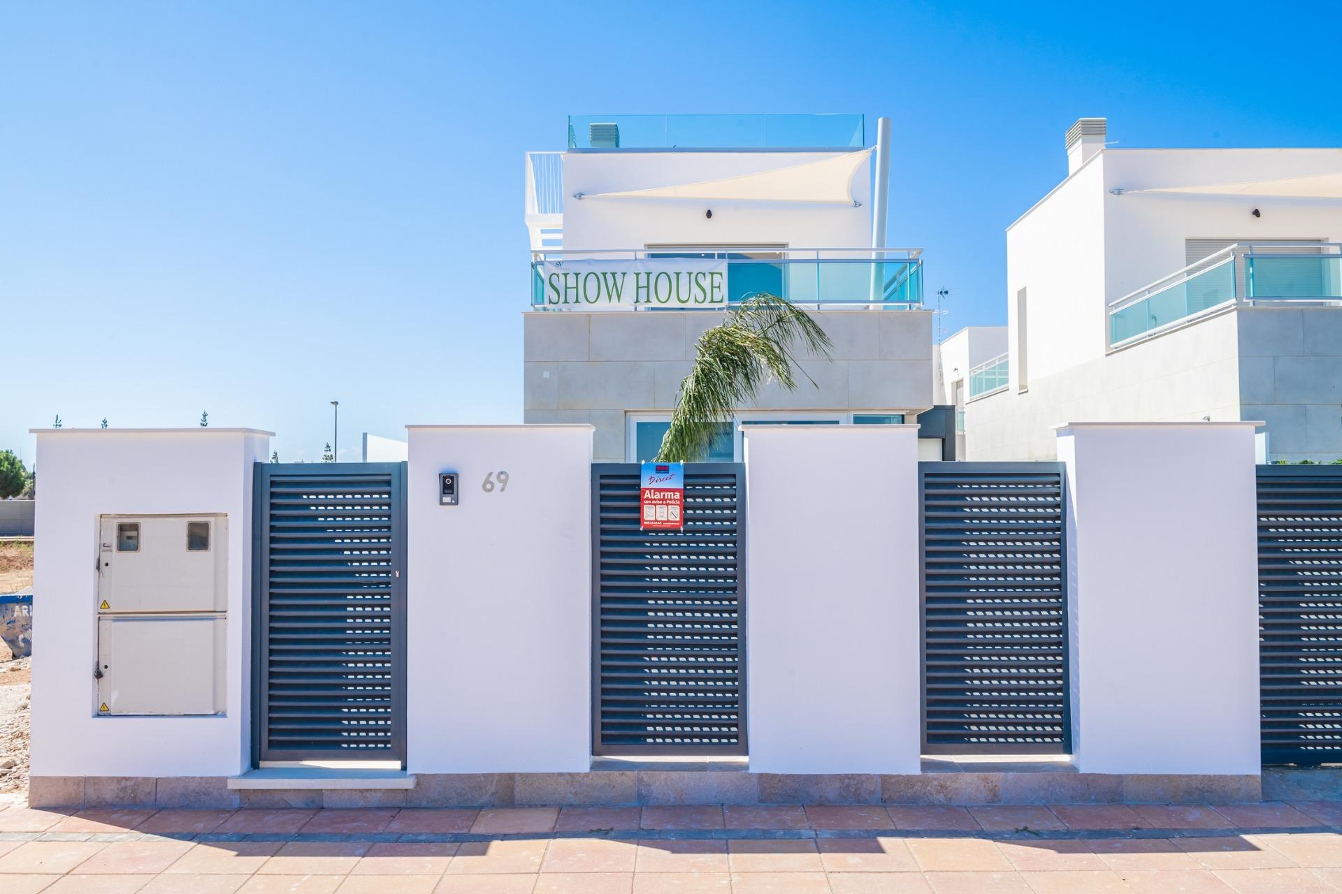 New build villas in los alcazares