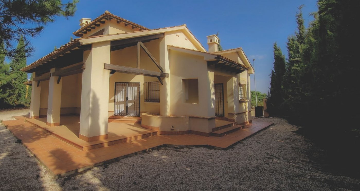 Key ready villa in fuente alamo, murcia