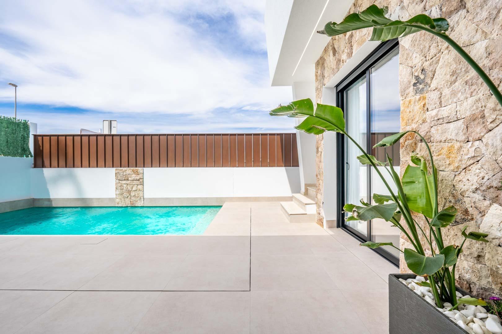 New build independent villas with private pool and solarium in roldán, torre-pacheco