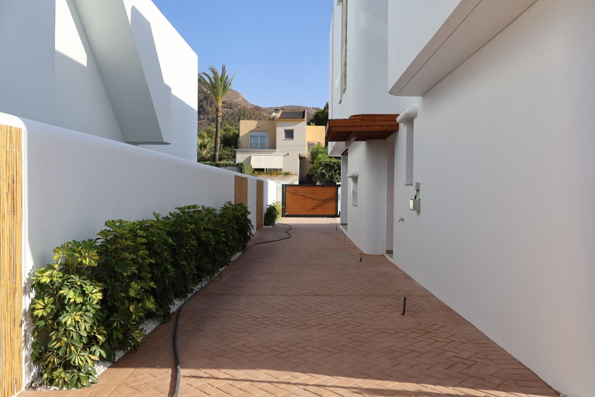 Exclusive new-build villas in el albir – mediterranean lifestyle by sierra helada
