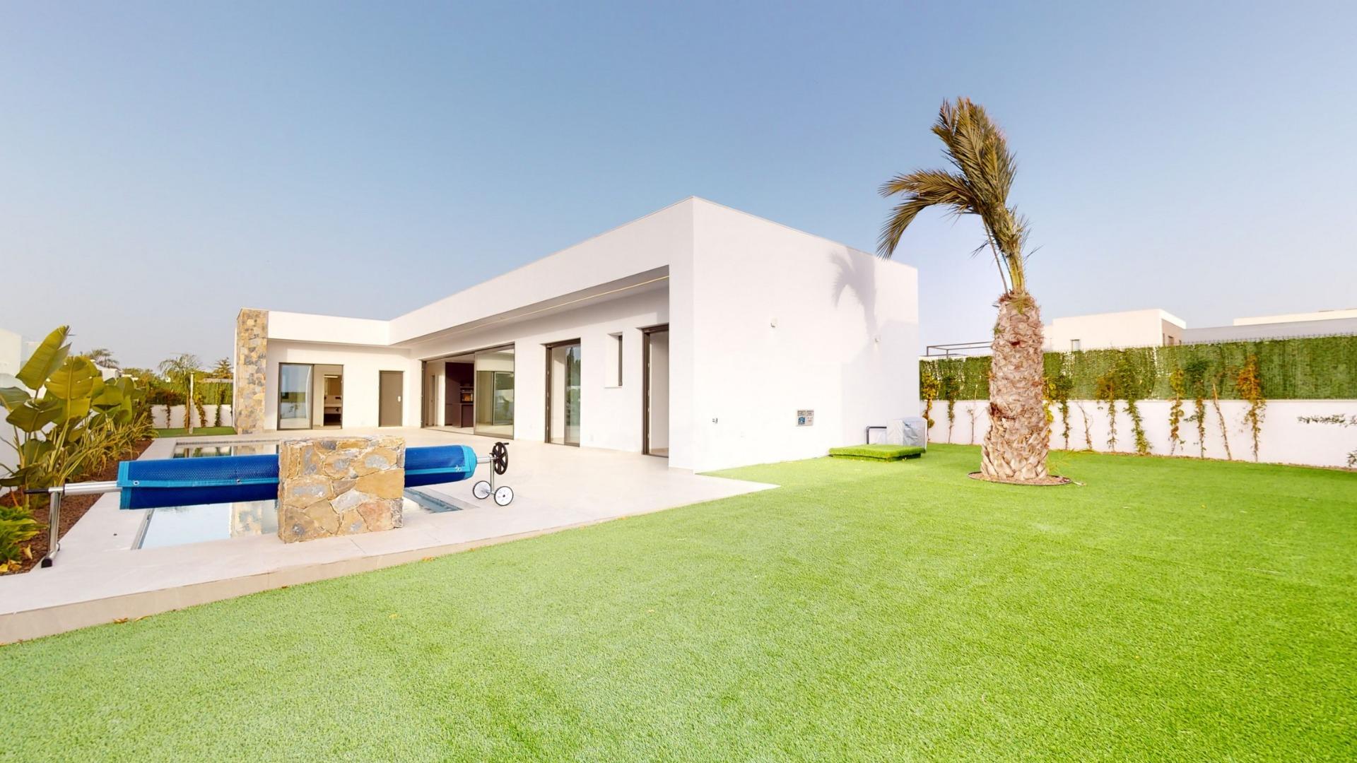 New build villas in los alcazares