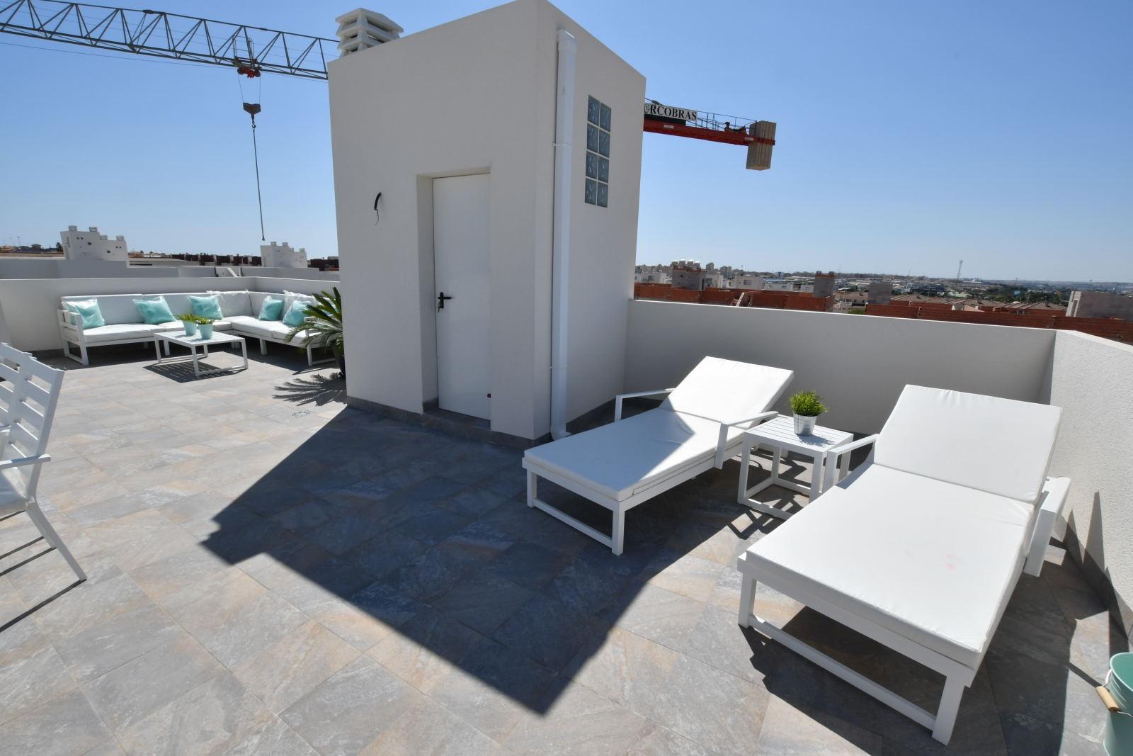 New build bungalows in san miguel de salinas – nature, golf and comfort