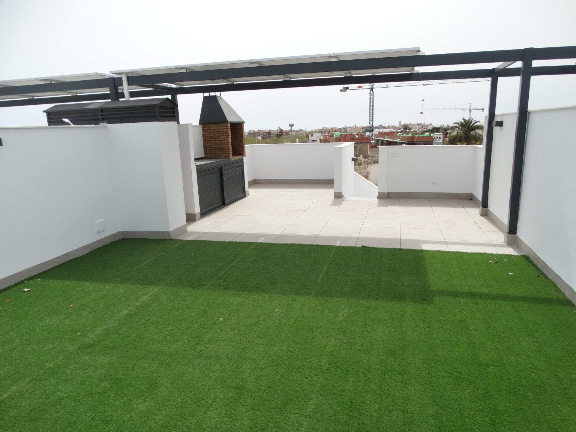 Newly built bungalows with solarium or garden in pilar de la horadada