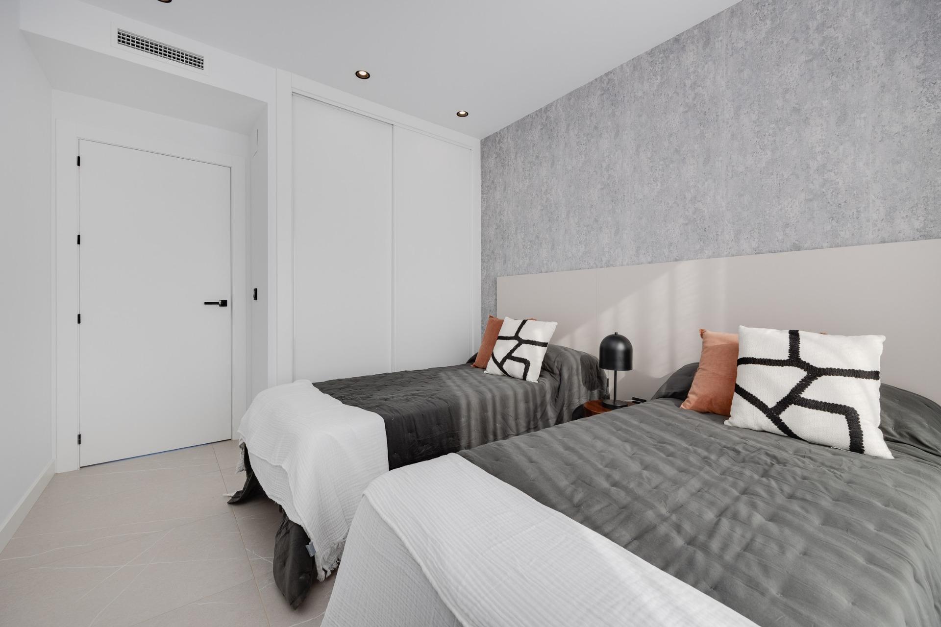 New villas for sale in torrevieja – 2 km from the sea