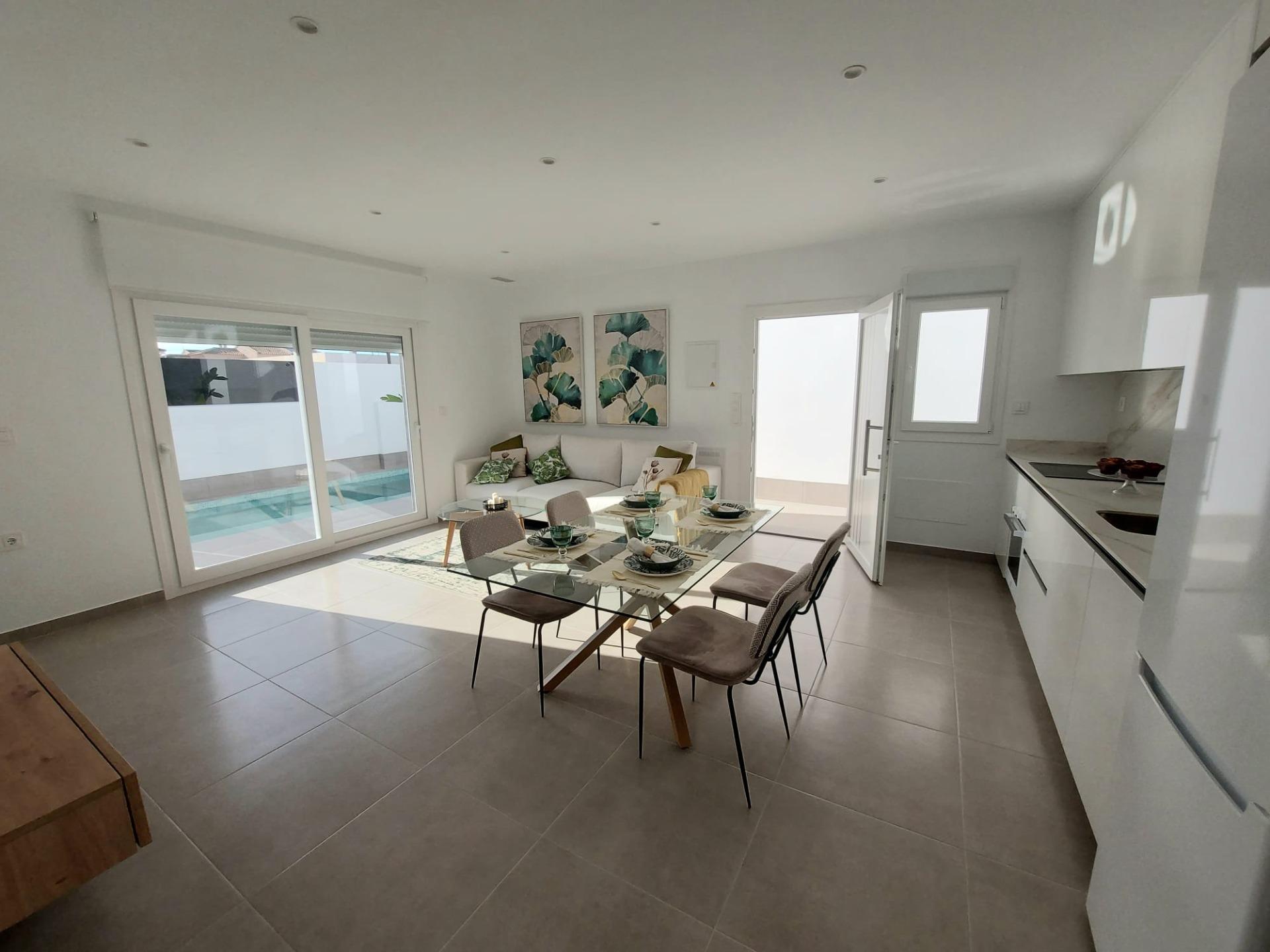 New build semi-detached villas in roldan