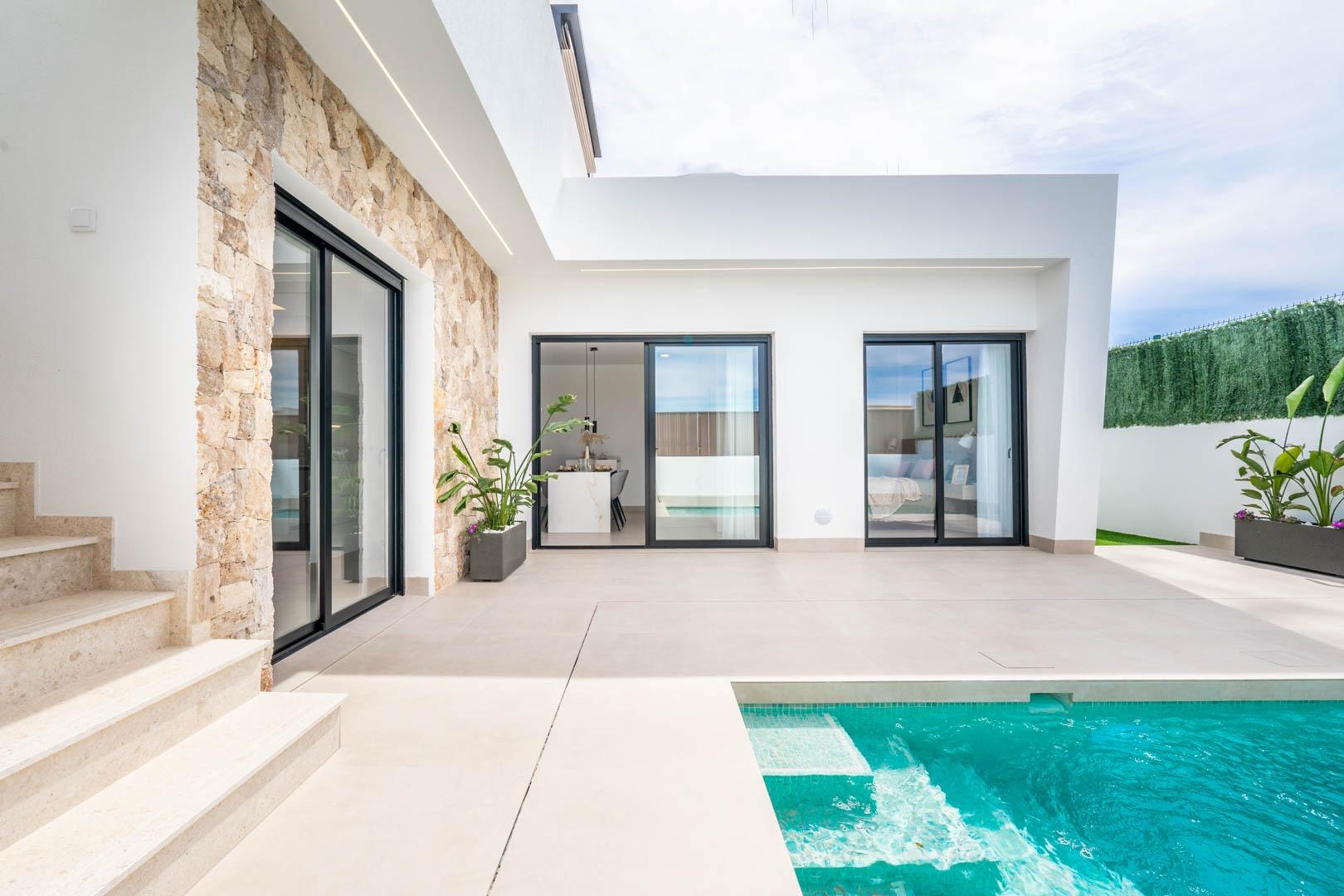 New build independent villas with private pool and solarium in roldán, torre-pacheco