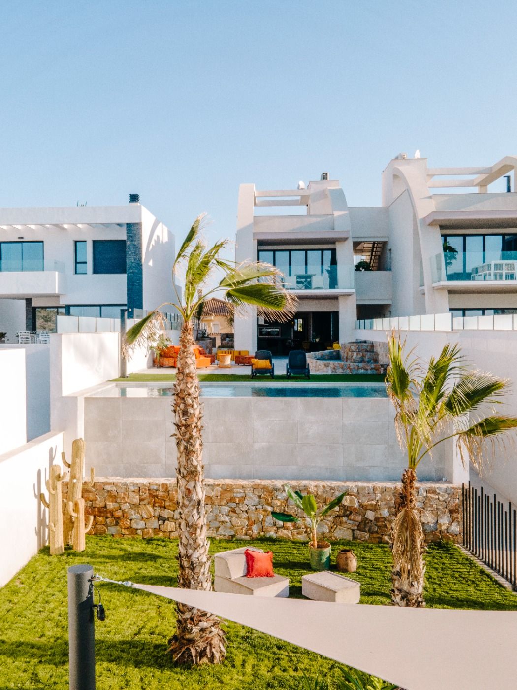 Luxury and design apartment next to the golf course