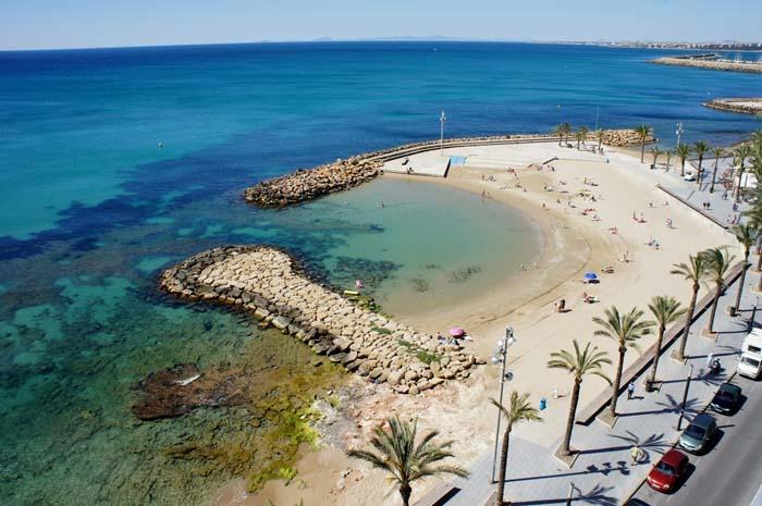 New build apartments and penthouses near the beach in torrevieja