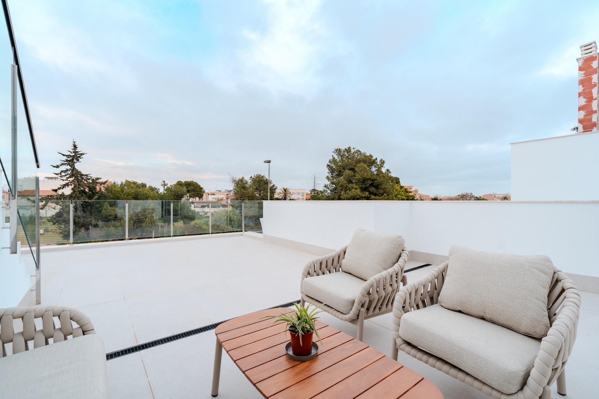 New build villas near la serena golf and the beach in los alcázares