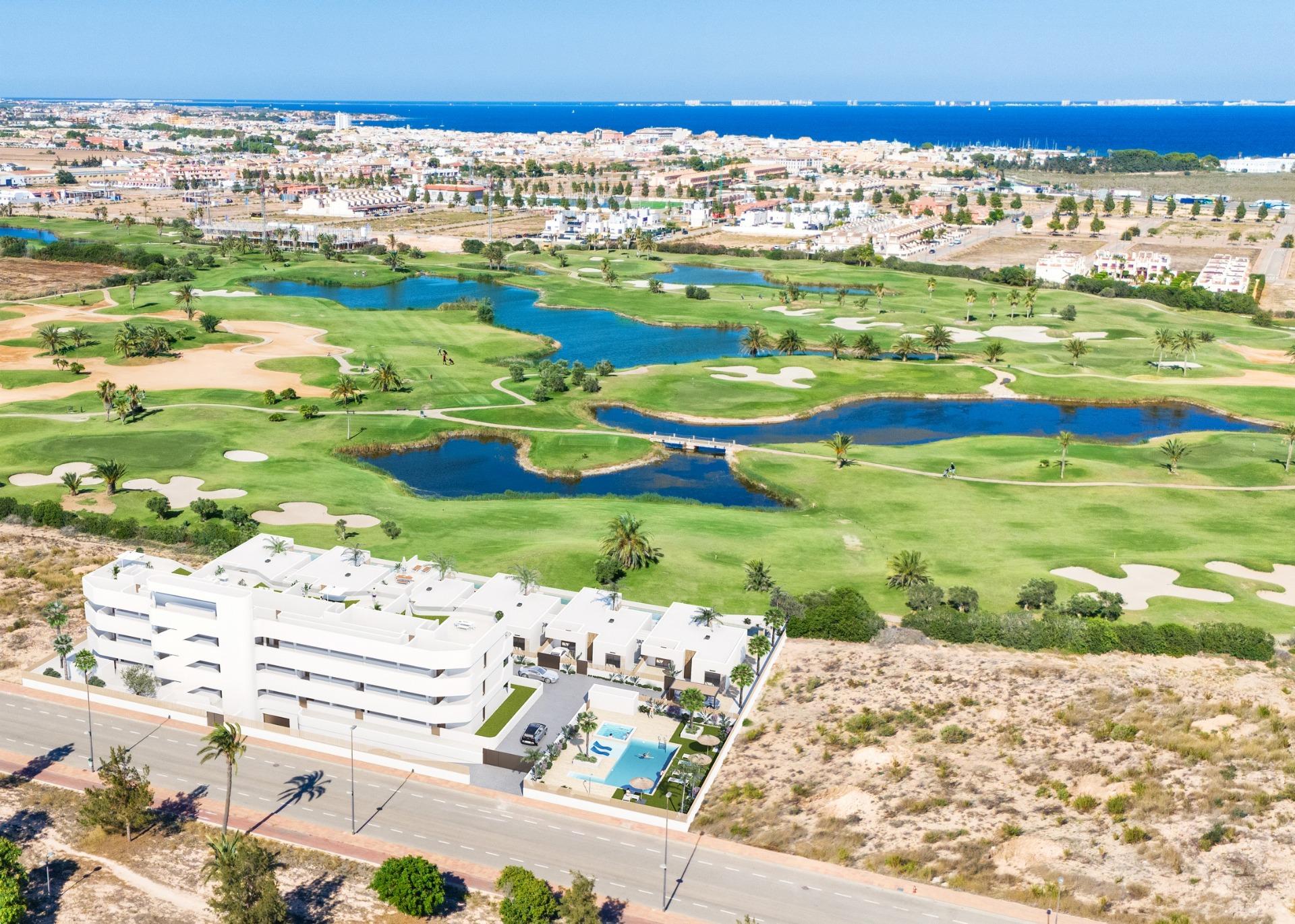 New build residential complex in los alcazares