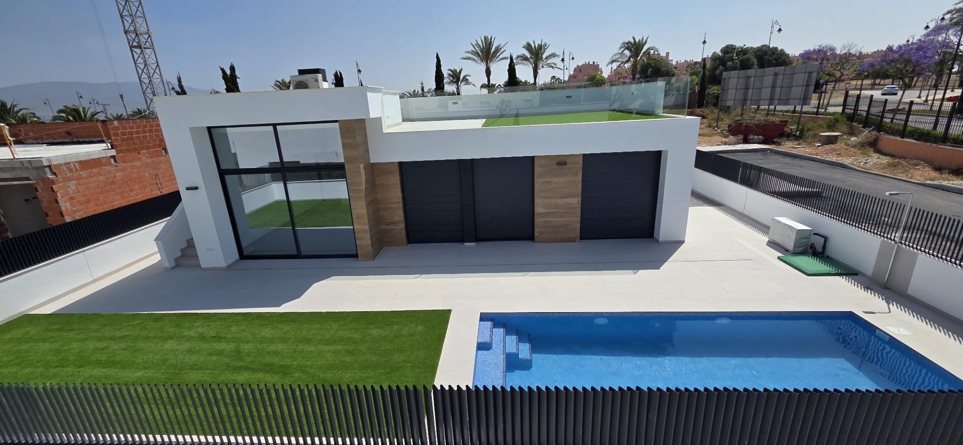 New build villas in condado de alhama golf course