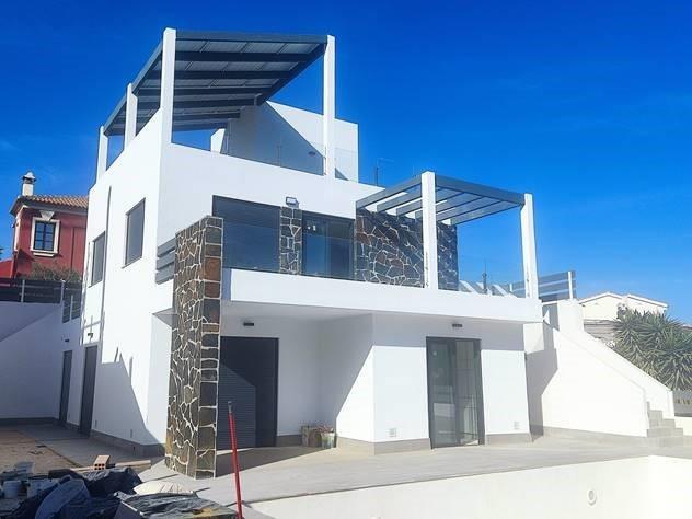 Luxury villa on the first line of the golf course