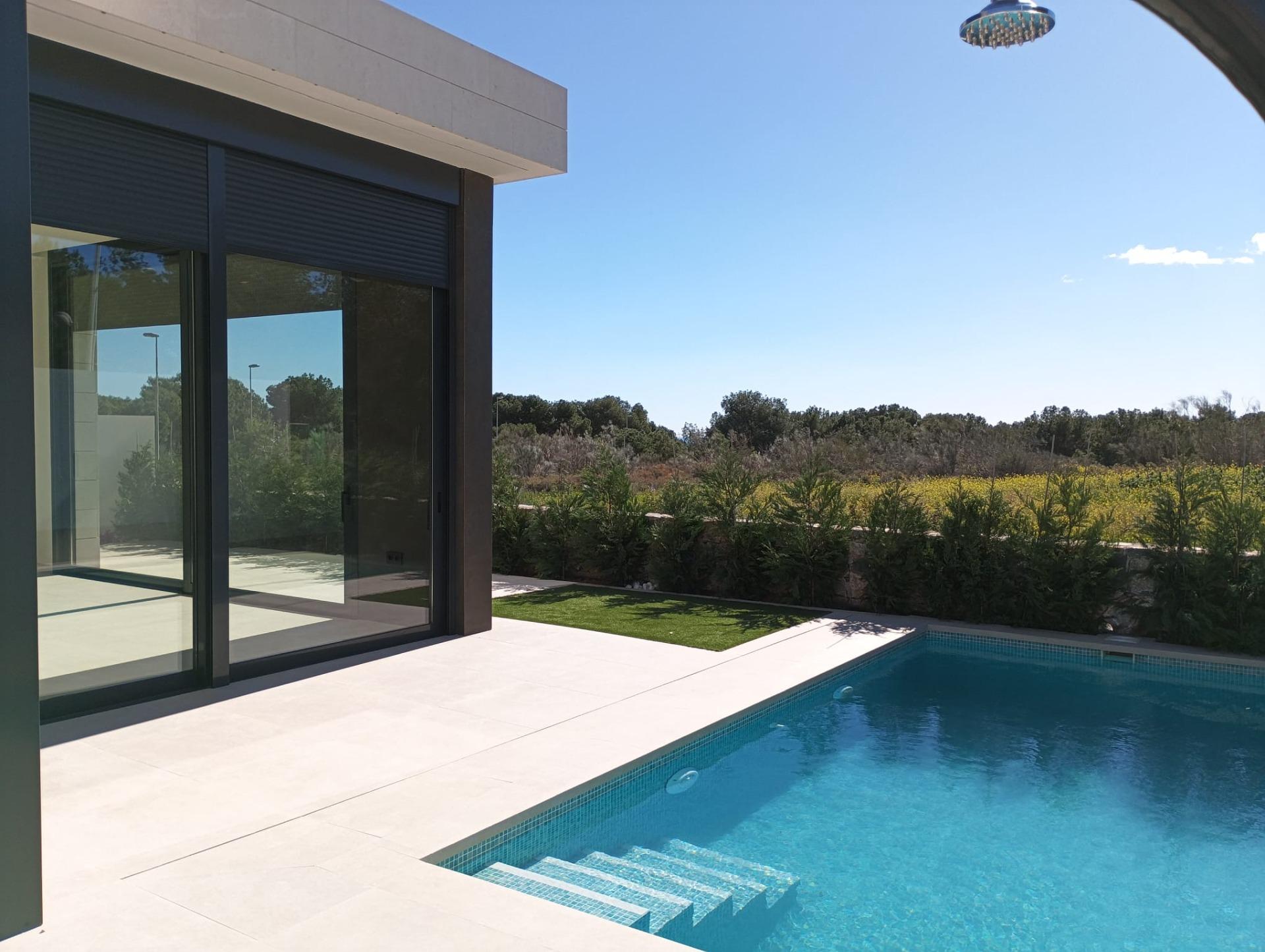 New build villas in pilar de la horadada on the golf course