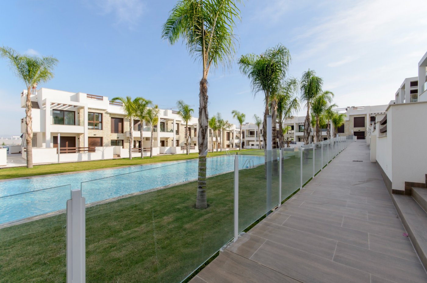 New build residential of bungalow apartments in los balcones, torrevieja