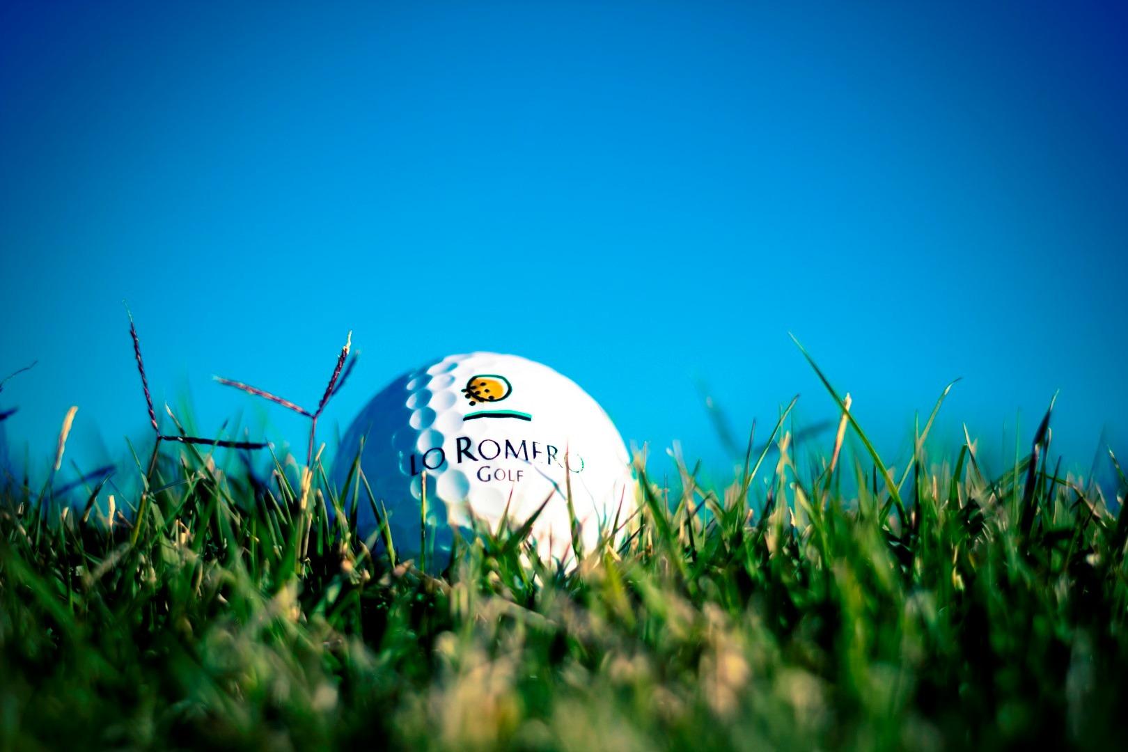 New construction villas on the frontline of lo romero golf