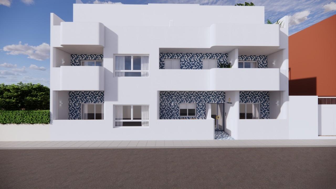 New mediterranean apartments just 140 metres from the beach in torre de la horadada