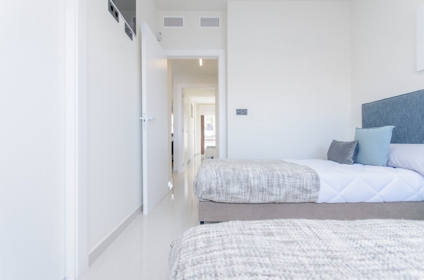New build residential of bungalow apartments in los balcones, torrevieja