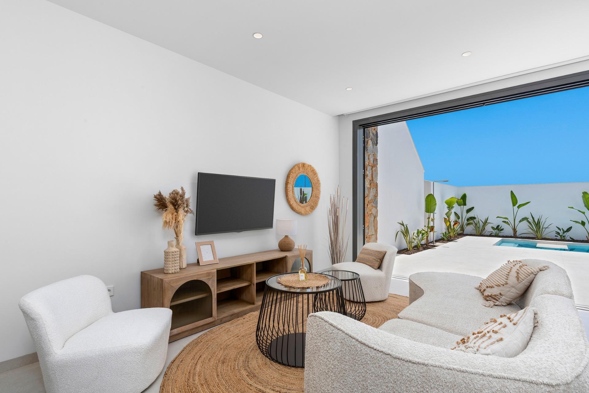 New build villas near serena golf in los alcazares