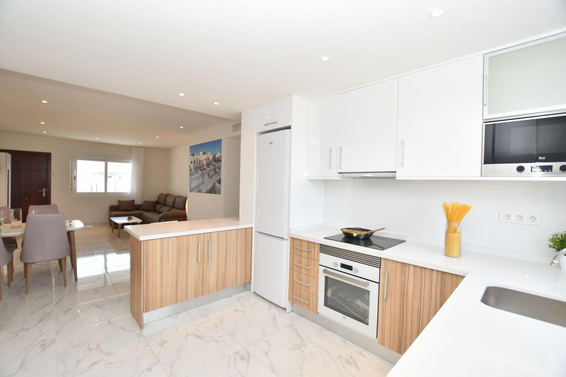 New build bungalows in san miguel de salinas – nature, golf and comfort