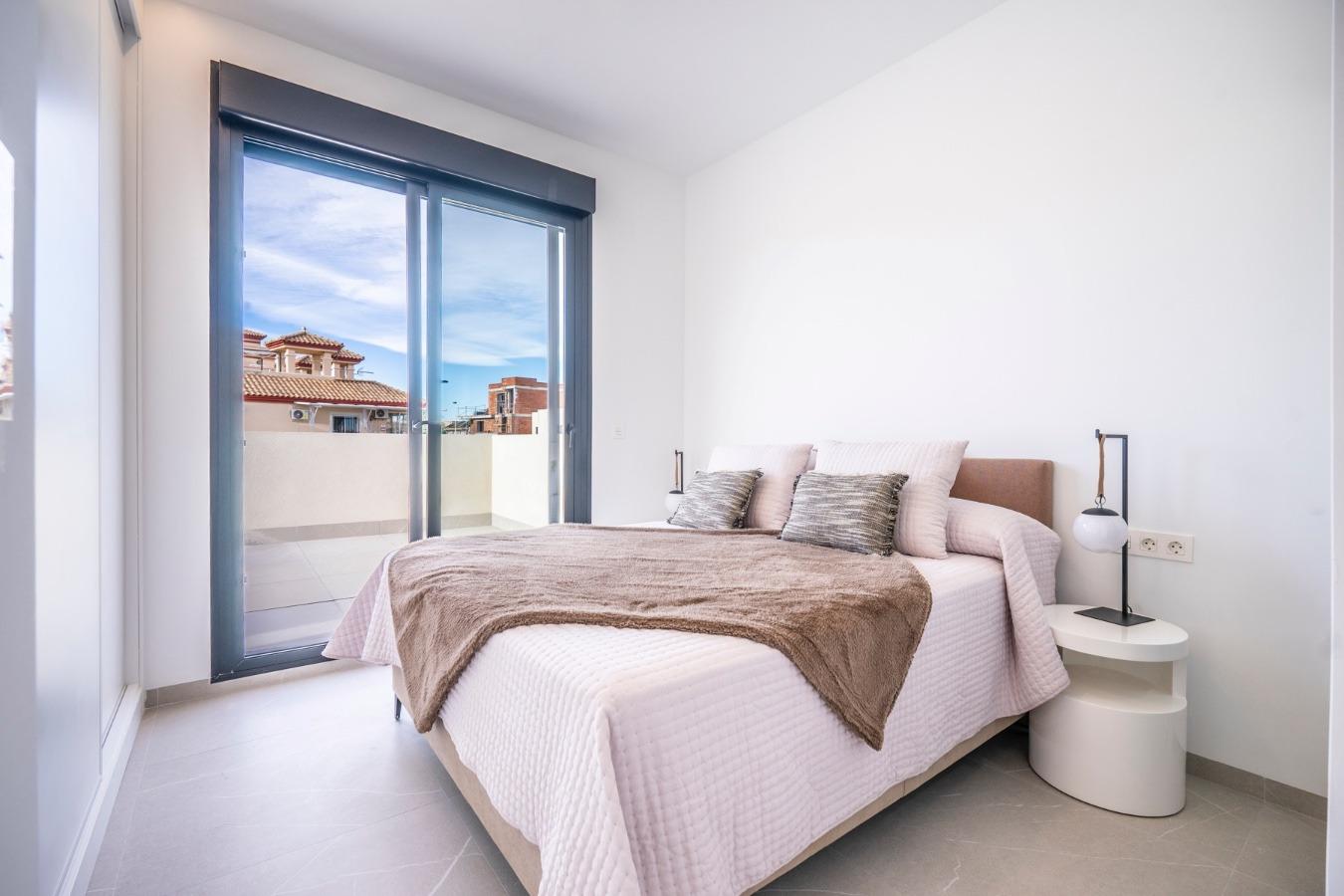 Newly built detached villas with private pool in roldán, torre-pacheco