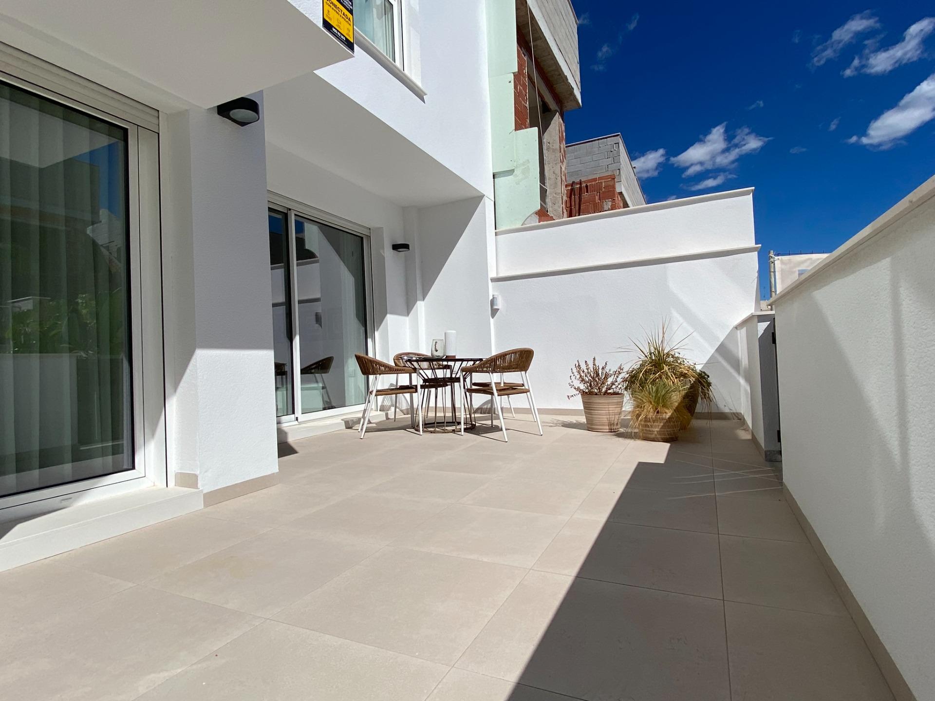 New build bungalow residential complex in pilar de la horadada