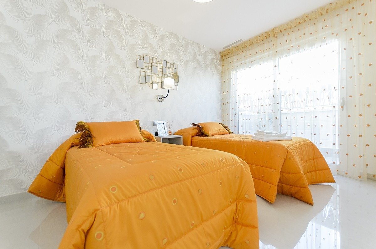 New built villa in playa honda