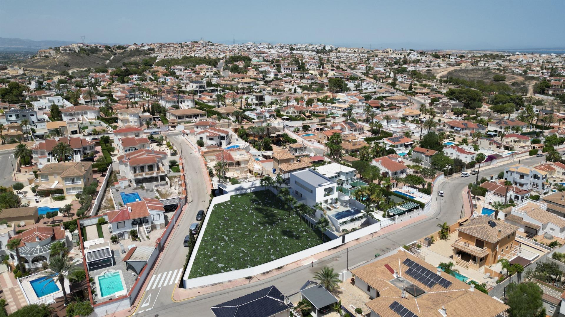 New build villa in rojales – modern design and prime location