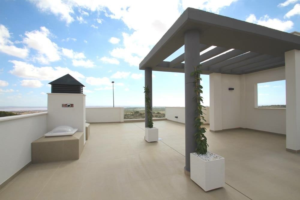 New build residential of villas in san miguel de salinas
