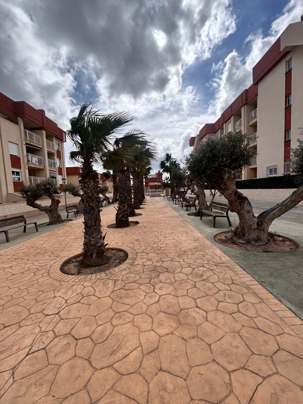 Regenerated residential complex in lomas de cabo roig – renovated apartments