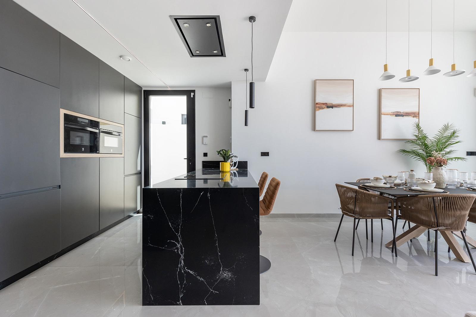 New-build one-story villas with private pool in torrevieja