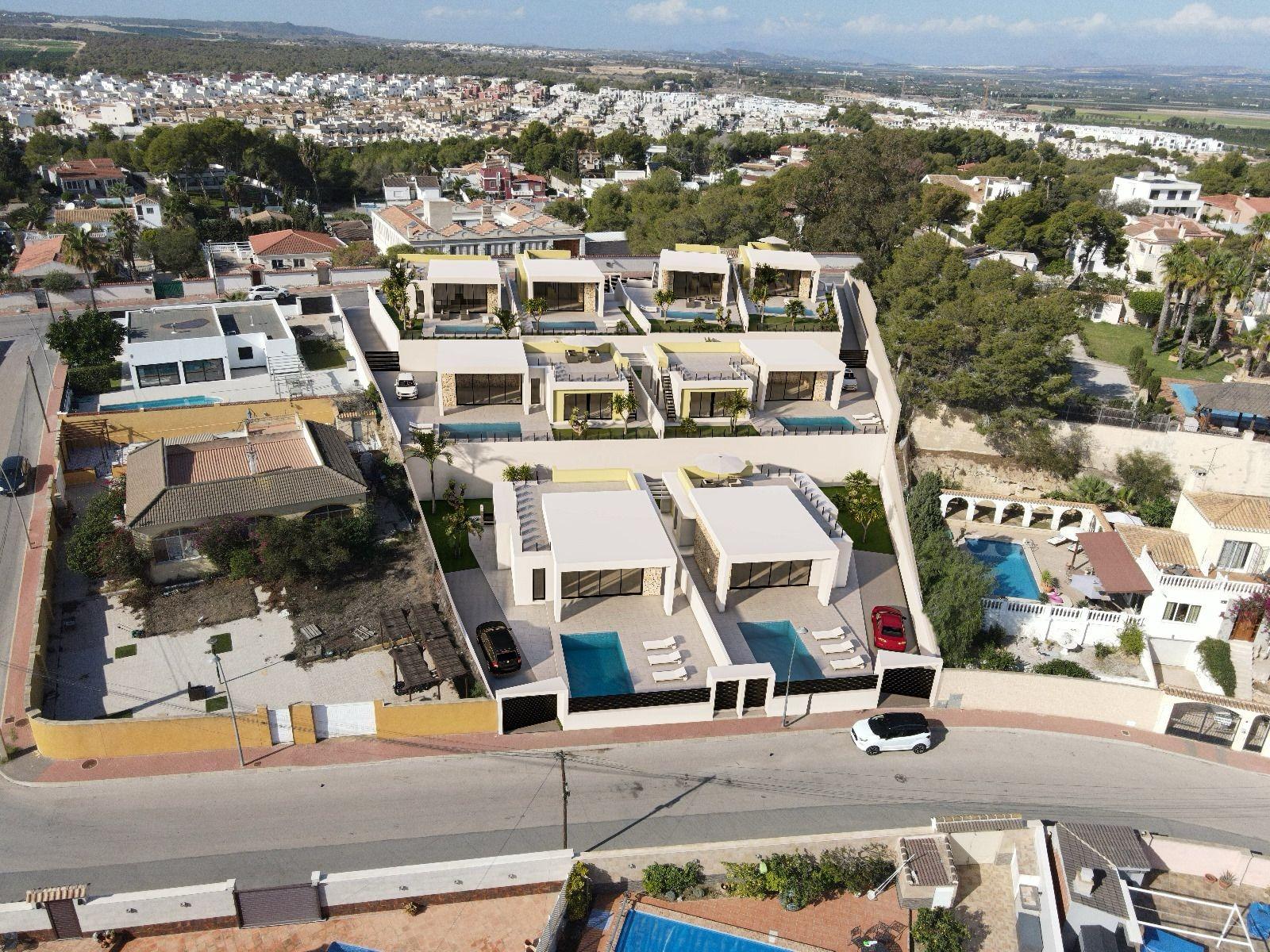 New-build one-story villas with private pool in torrevieja